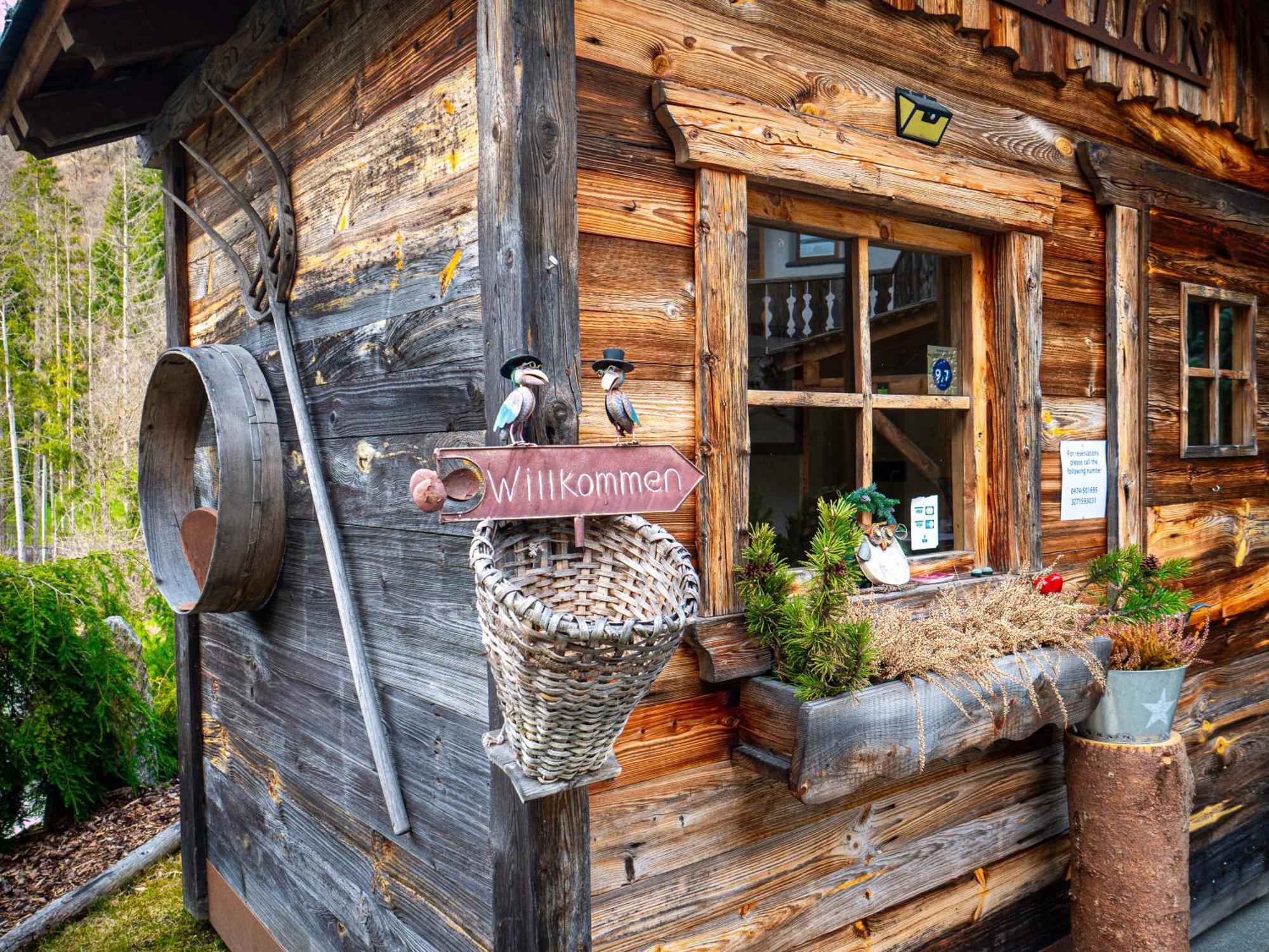 Alpine Mountain Chalet San Vigilio Di Marebbe Exterior foto